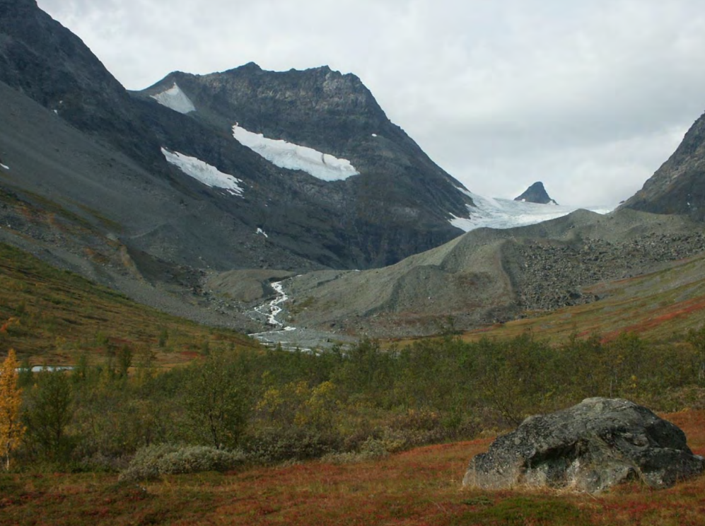 A photo of a valley glacier, with an erratic, eskers and more landforms